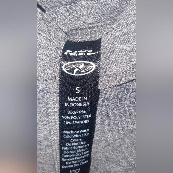 NYL Women's Black Athletic Shorts Size Small - Picture 3 of 3